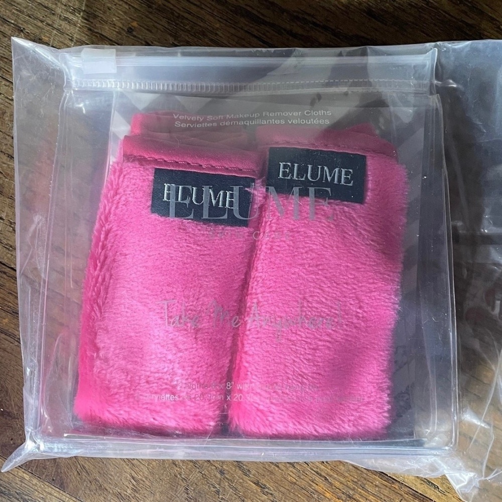 NWT Elume Reusable Facial Cleaning Cloths Pink